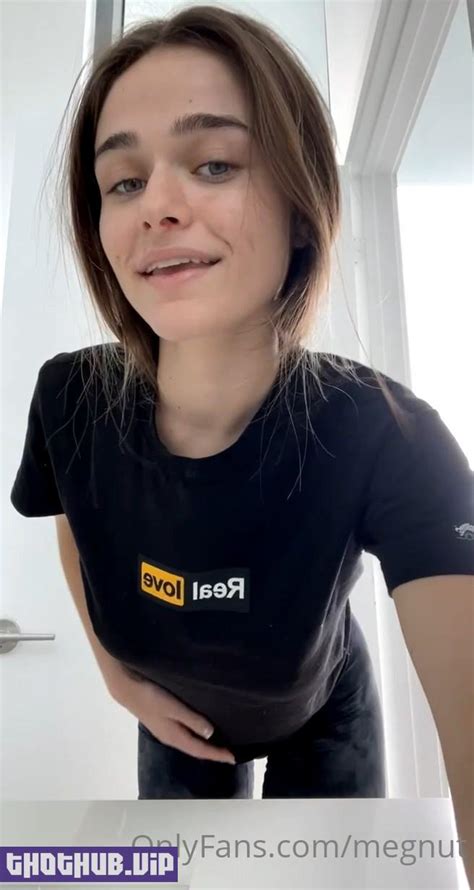 Megnut is a female Instagram model with huge following. Here is Leaked Megnut onlyfans pictures and videos. View Gallery 34 images . Mega: https://eropaste.net ...